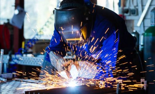 UK Manufacturers outperform other sectors