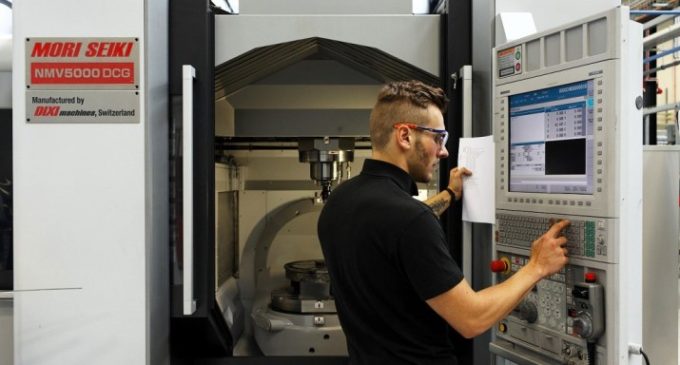 UK aerospace, textiles and electronics manufacturing surge despite cost challenges