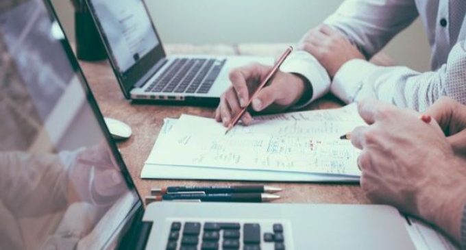 Irish economy sustains momentum despite turbulent year